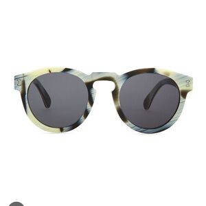 NWOT -ILLESTEVA Leonard Round Sunglasses, Horn